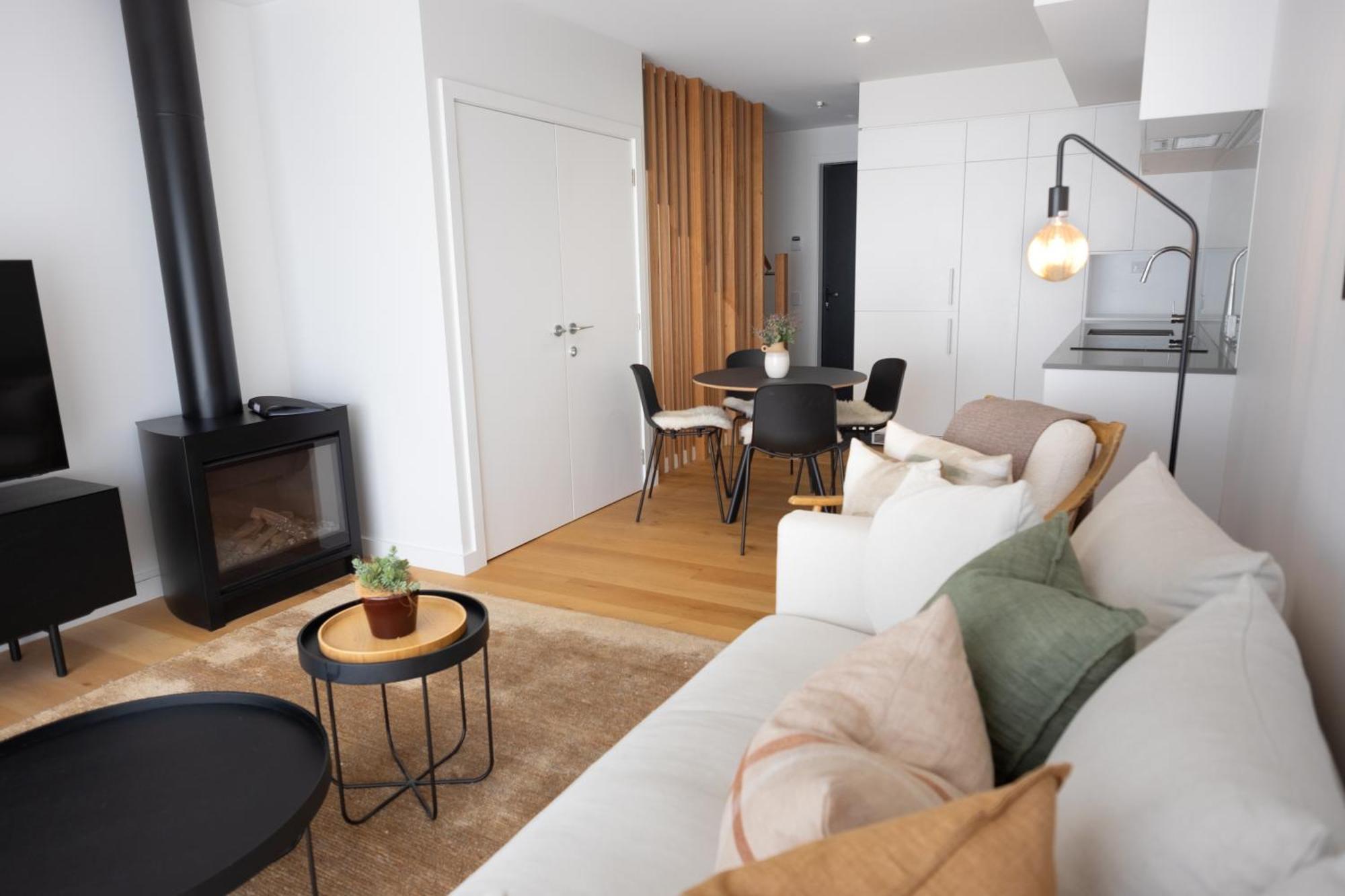 Alpine Junction Townhouse Apartments, Lodge & Hotel Wanaka Extérieur photo